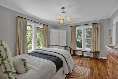Classic Wolflin charm meets modern luxury on iconic brick street - photo 28