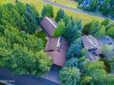 Unusual opportunity to purchase a family compound situated on a - photo 29