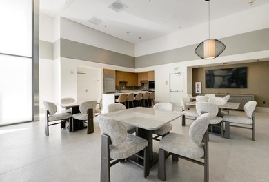 Perched on the 13th floor of the coveted Renaissance, Residence - photo 30