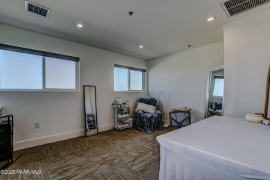 Modern Office/Industrial Facility with Exceptional Access &