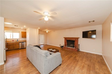Charming 1980 single-family home located in the desirable Valle - photo 5