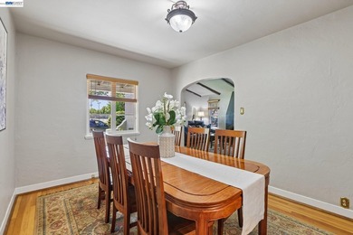 Rarely available park-front opportunity! Ideally situated - photo 10