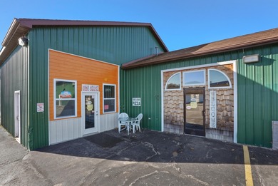 Fantastic commercial opportunity in the heart of Houghton Lake! - photo 3
