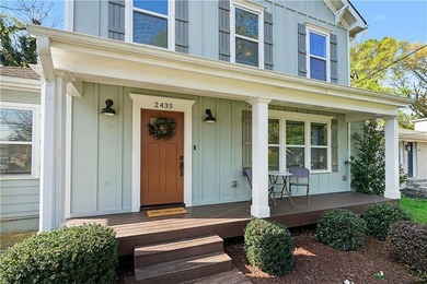 Step inside to this open, light-filled floor plan with sleek - photo 7
