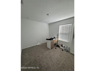 Opportunity Awaits in Entrada! Don't miss this second chance to - photo 3