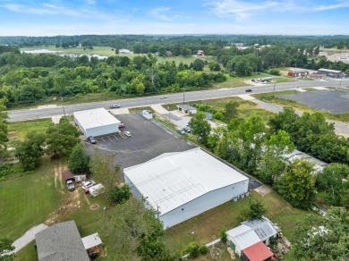 Back building offers over 7800 sq ft of open space. It is