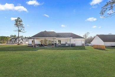 This beautiful home offers the perfect blend of comfort and - photo 19