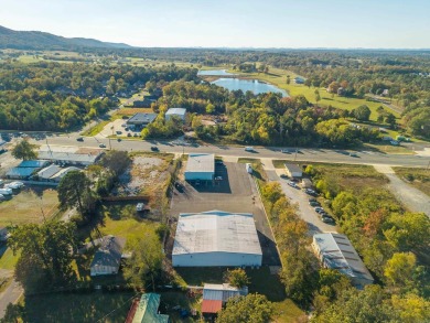 Back building offers over 7800 sq ft of open space. It is