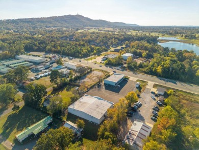 Back building offers over 7800 sq ft of open space. It is