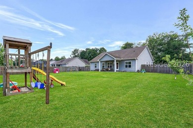 Enjoy this single level, 3BR/2BA open floor plan home on almost - photo 29