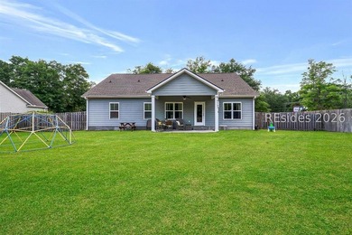 Enjoy this single level, 3BR/2BA open floor plan home on almost - photo 30