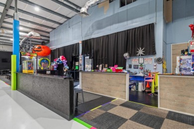 Back building offers over 7800 sq ft of open space. It is