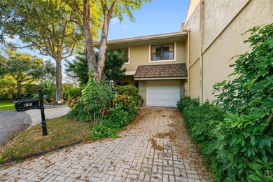 (private lake, pond, coastal) Townhome/Townhouse For Sale in Boca Raton Florida