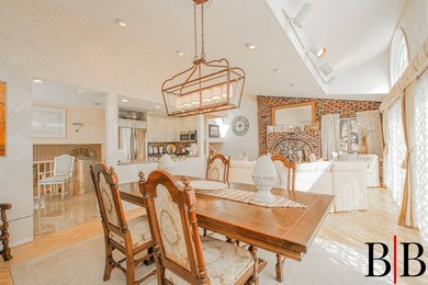 Ideally located in the heart of Mill Basin this thoughtfully - photo 4