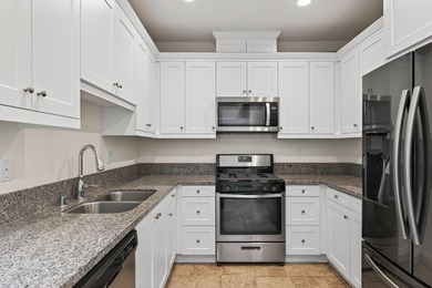 Modern Coastal Living in Ventura's Solana Heights. Discover the - photo 11