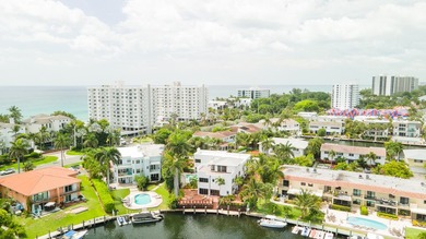 Discover this distinctive waterfront quadruplex in the Bel Lido - photo 6