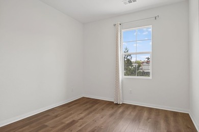 Modern Coastal Living in Ventura's Solana Heights. Discover the - photo 21