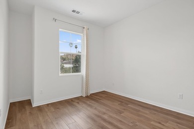 Modern Coastal Living in Ventura's Solana Heights. Discover the - photo 22