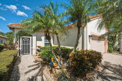 Private outdoor oasis with views of the preserve. View nature at - photo 3