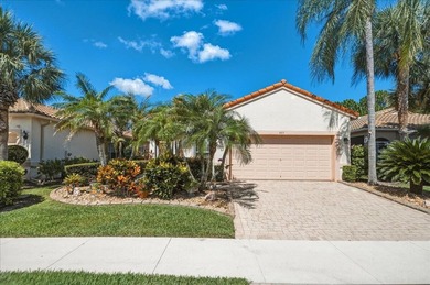 Private outdoor oasis with views of the preserve. View nature at - photo 5