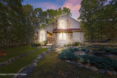 (private lake, pond, coastal) Home For Sale in Bushkill Pennsylvania