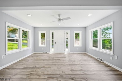Welcome To This Charming 2 Bedroom Home In Upper Greenwood Lake! - photo 5