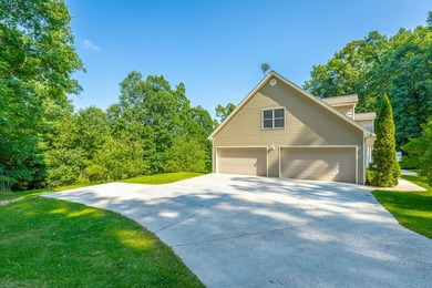 Additional listing photo 4