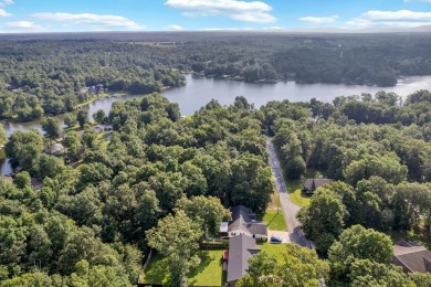 Lake Home For Sale in Crossville, Tennessee