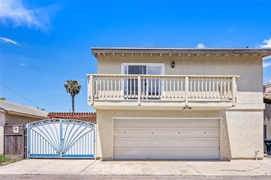 TWO UNITS! Great rental opportunity! Surf City Versatility! - photo 7