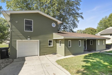 Lake Home For Sale in North Webster, Indiana