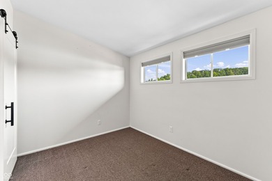 Welcome to Grandview Lake living at its finest - a mid-century - photo 31