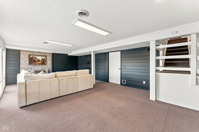 Welcome to Grandview Lake living at its finest - a mid-century - photo 34