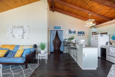 Introducing one of the most extraordinary lakefront offerings - photo 37