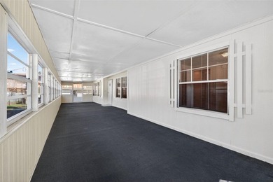 Virtually Staged. BACK ON MARKET - NEW PRICE! International - photo 8