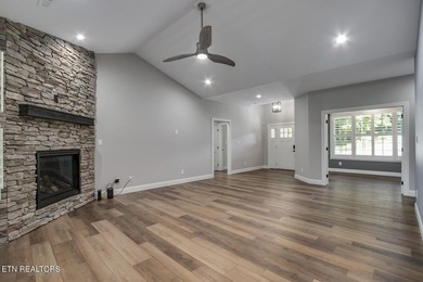 Welcome to 312 Elokwa Lane in the vibrant community of Tellico - photo 12