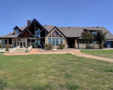 Welcome to this private, gated-entry home set on over 13 acres - photo 6