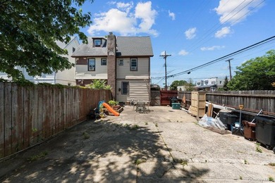Charming Old Mill Basin One-Family with Private Drive way - photo 21