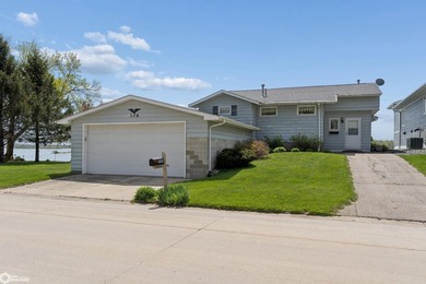 ENJOY RARE ELBOW ROOM ON THE WATER WITH APPROXIMATELY 110 FEET - photo 4