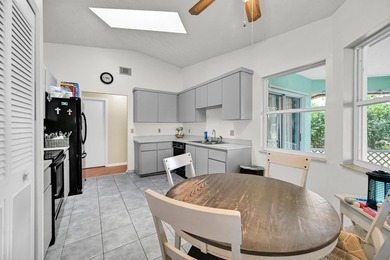 Located in the heart of Port St. Lucie, this 3 bedroom, 2 - photo 7
