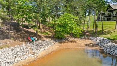 Build your custom dream home on this exceptional direct - photo 4