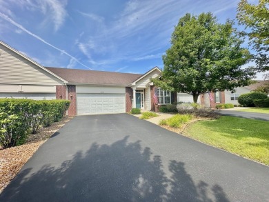 Lake Townhome/Townhouse For Sale in Lockport, Illinois
