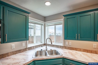 A Bumpable Offer has Been Accepted. This move-in-ready gem