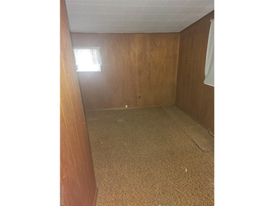 Settle Estate. Home needs updatinges with a second lot. 45A - photo 9