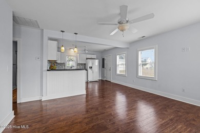 BEST PRICE EVER!!!! NOW JUST $699,500!!! RARELY AVAILABLE!! Cute - photo 15