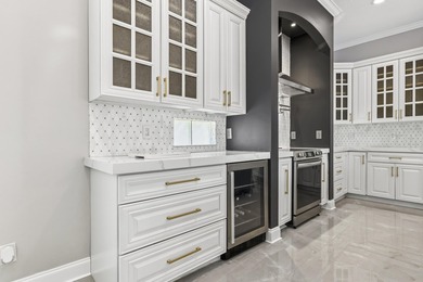 Welcome to The Versalles, one of the most desirable models in - photo 19