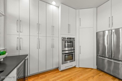 This amazingly luxurious three-bedroom townhome is set for - photo 23