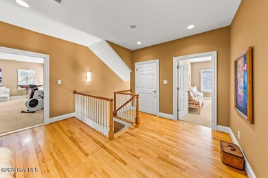 This amazingly luxurious three-bedroom townhome is set for - photo 47