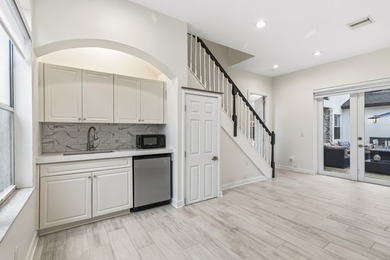 Welcome to The Versalles, one of the most desirable models in - photo 47