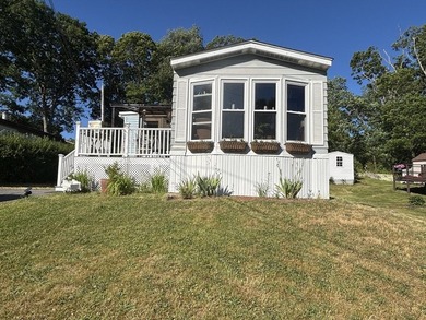 Dadson Estates in beautiful Tiverton, Ri, Affordable 2 bedroom - photo 1