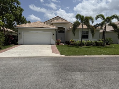 (private lake, pond, coastal) Home For Sale in Boynton Beach Florida